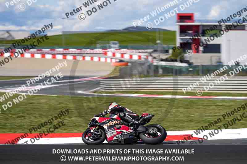 cadwell no limits trackday;cadwell park;cadwell park photographs;cadwell trackday photographs;enduro digital images;event digital images;eventdigitalimages;navarra;no limits trackdays;peter wileman photography;racing digital images;trackday digital images;trackday photos